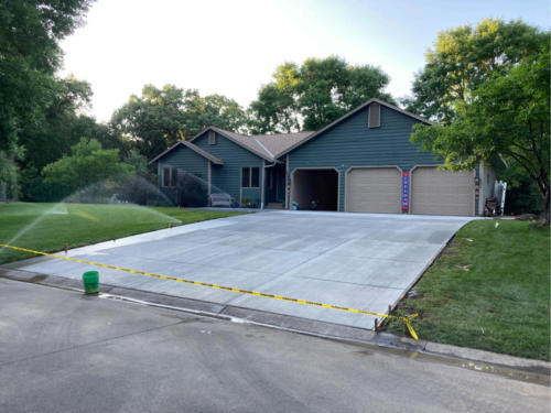 green-house-driveway